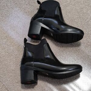 Hunter Black Glossy Ankle Boots